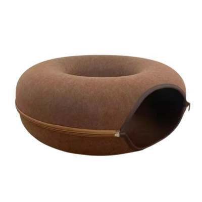 Four Seasons Saatavilla Cat Round Felt Pet Nest