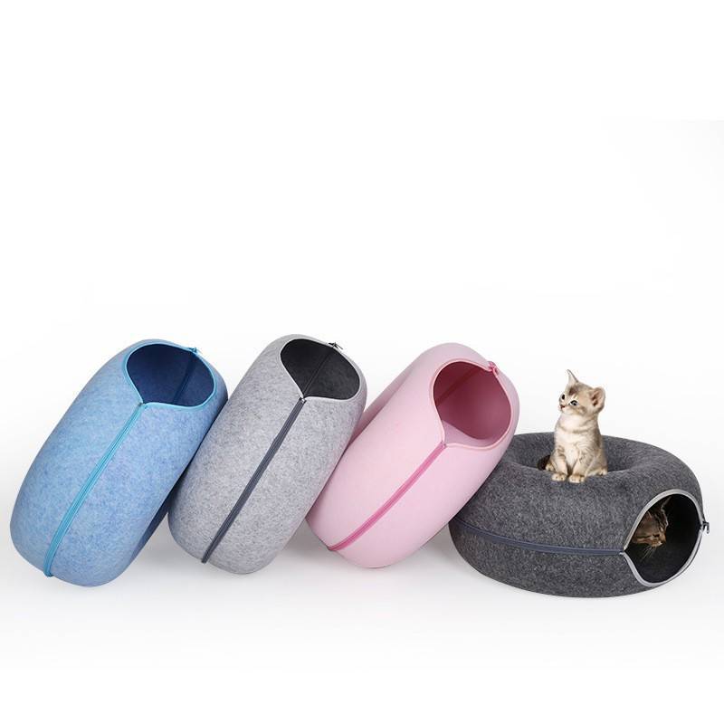 Four Seasons Saatavilla Cat Round Felt Pet Nest